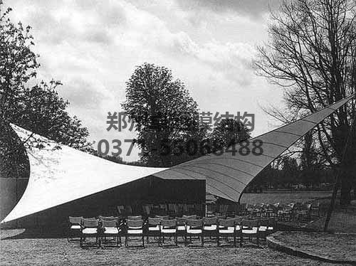 Frei Otto1955年德國園藝展膜結構設計